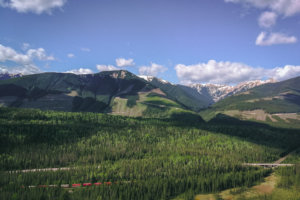 Ausblick Kicking Horse und Beaverfoot River Valley