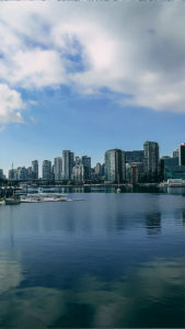 Skyline Vancouver aus Sicht Science World