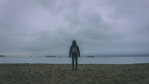 Kitsilano Beach - Person von hinten am Strand