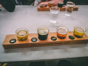 Flight in der Main Street Brewing Co.
