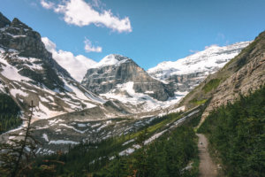 Lake Louise: Plain of 6 Glaciers hike