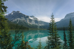 Emerald Lake und Berge